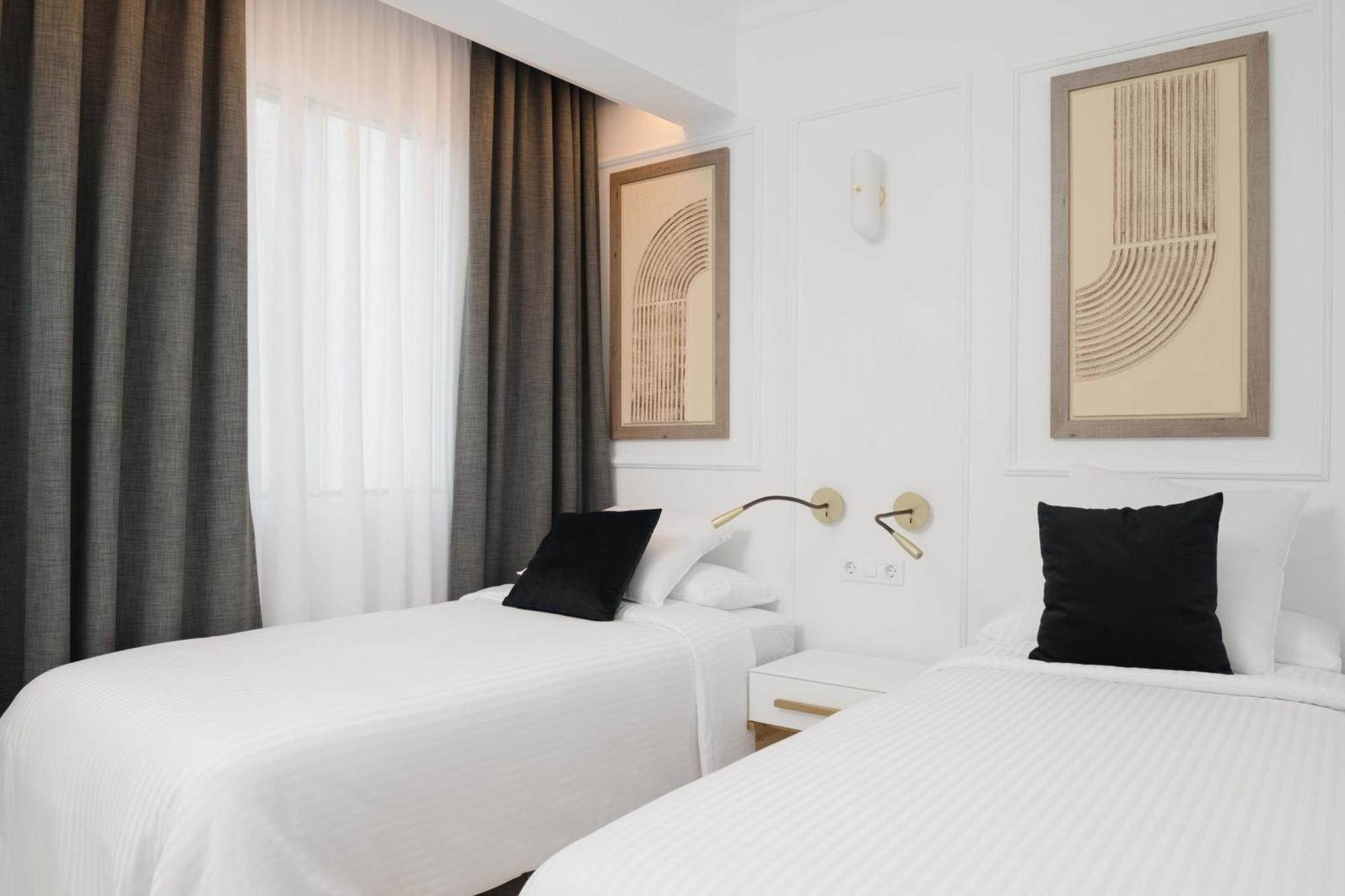 Blue Marina Suites - Boutique Apartments Arrecife  Exterior photo